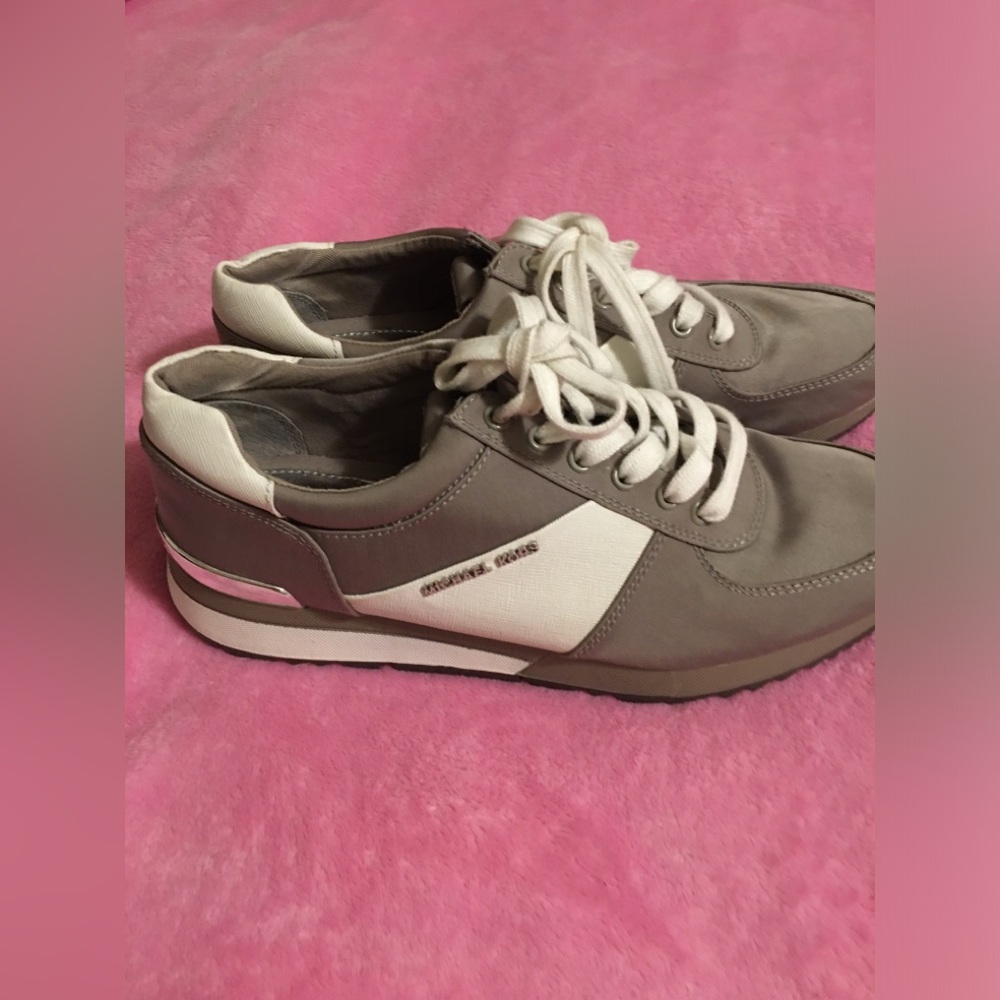Michael Kors sneakers size 9.5